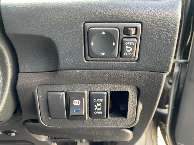 Nissan Elgrand 3.5 3.5 Black #47