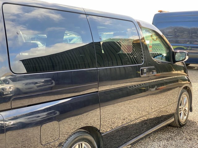 Nissan Elgrand 3.5 3.5 Black #38