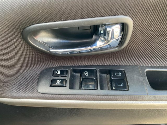 Nissan Elgrand 3.5 3.5 Black #49