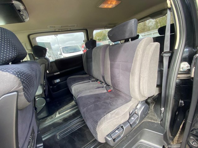 Nissan Elgrand 3.5 3.5 Black #19