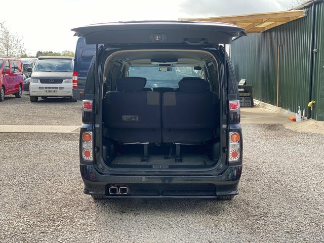 Nissan Elgrand 3.5 3.5 Black #54