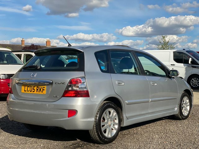 Honda Civic 1.6 I-vtec Executive Silver #4