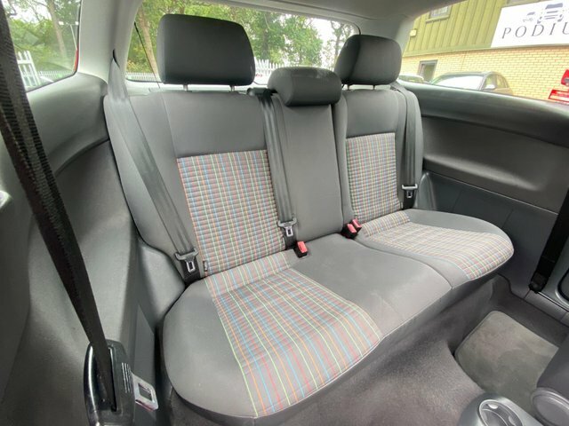 Volkswagen Polo Tdi S U327 Black #10