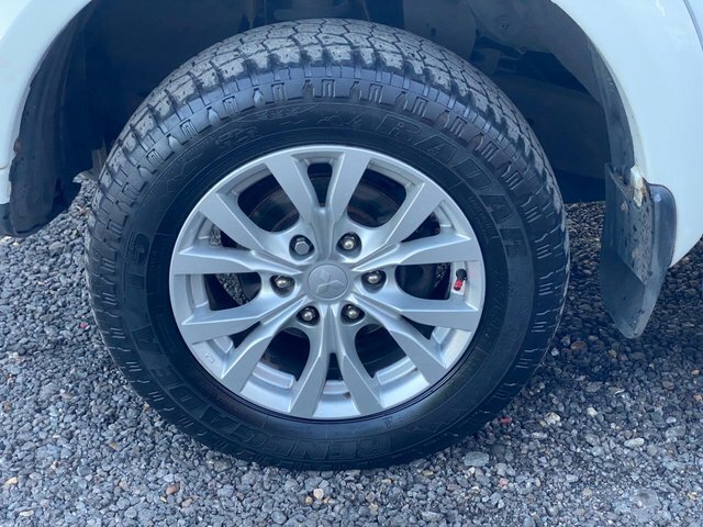 Mitsubishi L200 Pickup 2.5 Di-d Barbarian 4Wd Euro 5 Lb Red #48