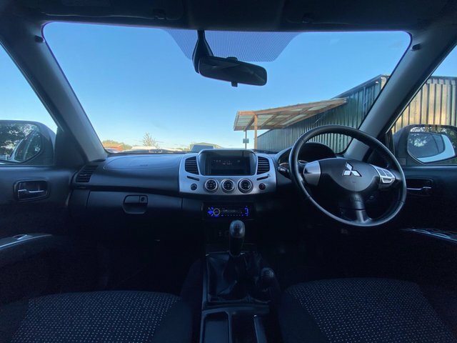 Mitsubishi L200 Pickup 2.5 Di-d Barbarian 4Wd Euro 5 Lb Red #36