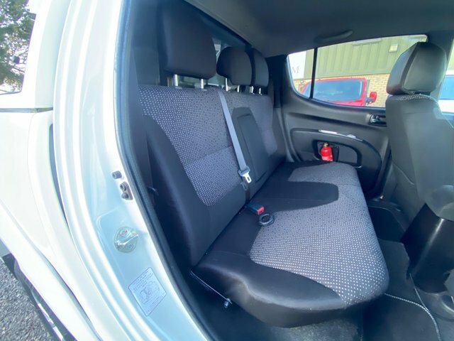 Mitsubishi L200 Pickup 2.5 Di-d Barbarian 4Wd Euro 5 Lb Red #33
