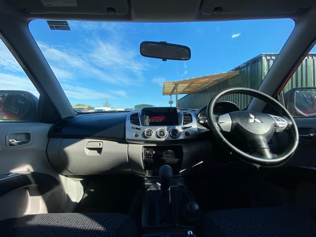 Mitsubishi L200 Pickup 2.5 Di-d Barbarian 4Wd Euro 5 Lb 201 Black #8