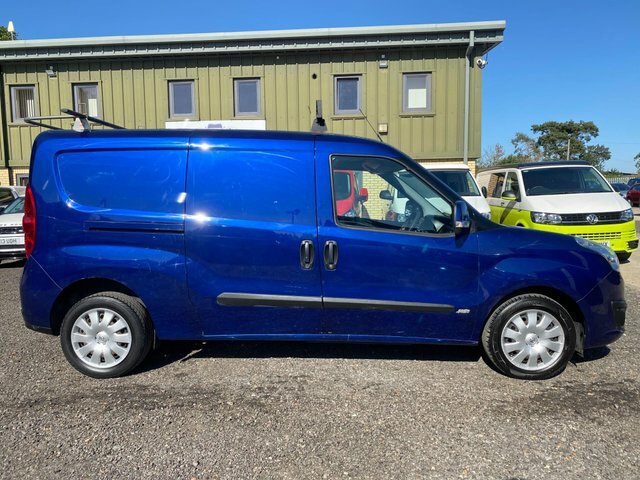 Vauxhall Combo 1.3 Cdti 2300 16V Sportive Fwd L1 H1 Silver #24