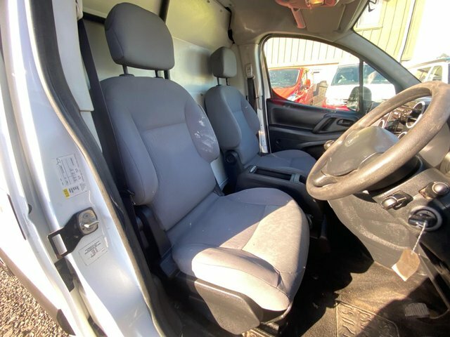 Peugeot Partner 1.6 Hdi Professional L1 850 89 Bhp Blue #26