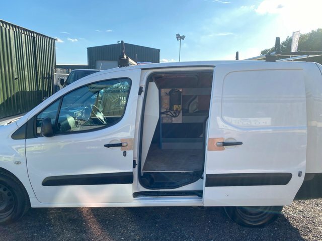 Peugeot Partner 1.6 Hdi Professional L1 850 89 Bhp Blue #40