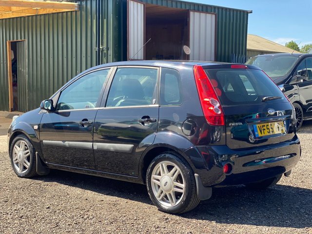 Ford Fiesta 1.4 Ghia Black #3