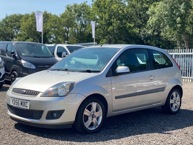 Ford Fiesta 1.25 Zetec Climate Hatchback 14 Green #2