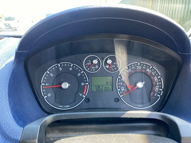 Ford Fiesta 1.25 Zetec Climate Hatchback 14 Green #8