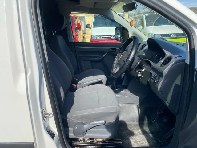 Volkswagen Caddy 1.6 Tdi Bluemotion Tech C20 Startline L1 H1 White #5