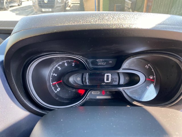 Vauxhall Vivaro 1.6 Cdti 2900 Biturbo Ecotec L2 H2 Euro 6 S S EN19OKV White #6