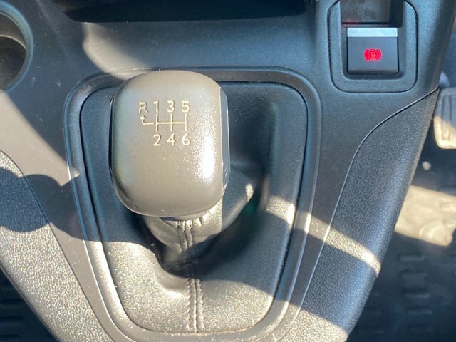 Peugeot Partner 1000 1.5 Bluehdi 100 Professional Premium Van Grey #32