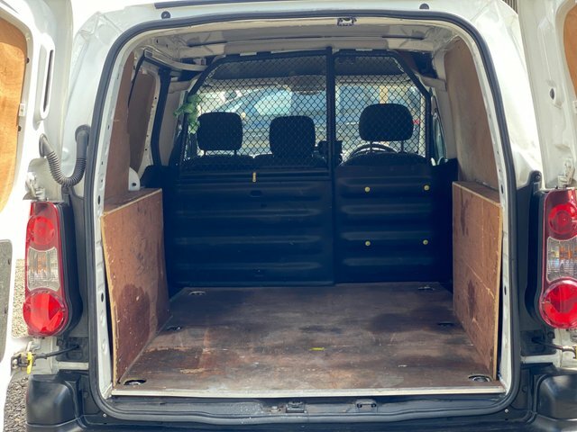 Peugeot Partner 850 1.6 Bluehdi 100 Professional Van Non Ss Black #12