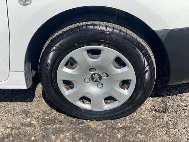 Peugeot Partner 850 1.6 Bluehdi 100 Professional Van Non Ss Black #20
