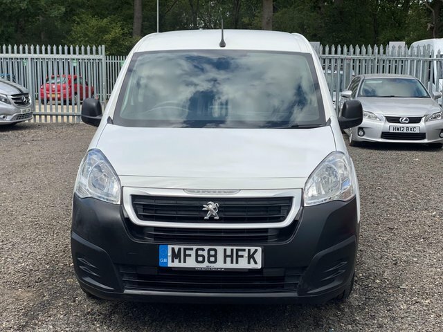 Peugeot Partner 850 1.6 Bluehdi 100 Professional Van Non Ss Black #21