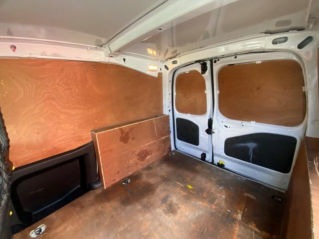 Peugeot Partner 850 1.6 Bluehdi 100 Professional Van Non Ss Black #15