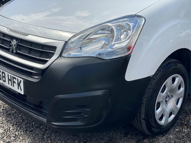 Peugeot Partner 850 1.6 Bluehdi 100 Professional Van Non Ss Black #27