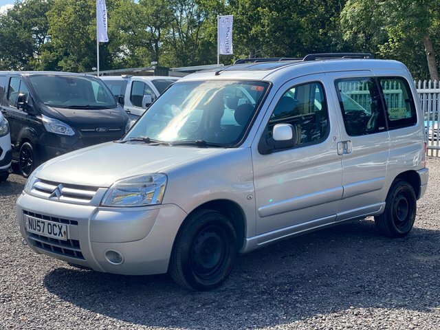 Citroen Berlingo 1.6 Td Desire Multispace Silver #2