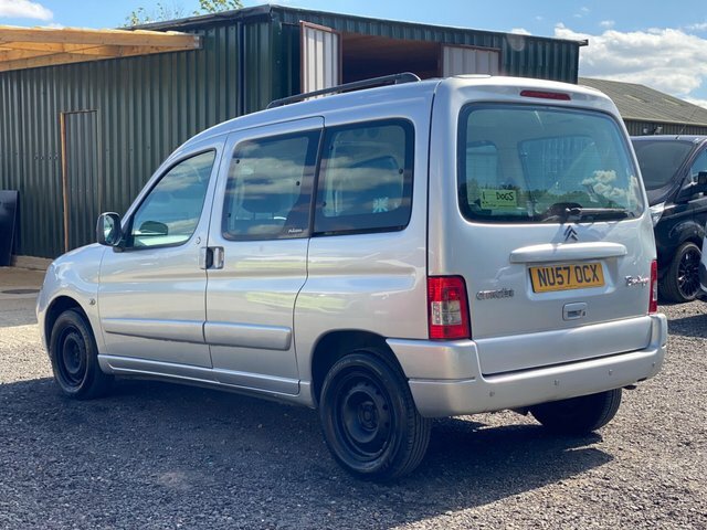 Citroen Berlingo 1.6 Td Desire Multispace Silver #3