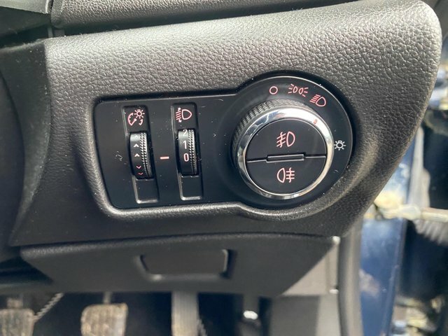Vauxhall Astra 2010 Vauxhall Astranbsp1.8i 16V Club Grey #37
