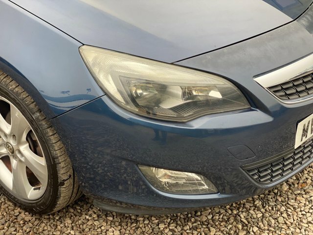 Vauxhall Astra 2010 Vauxhall Astranbsp1.8i 16V Club Grey #22