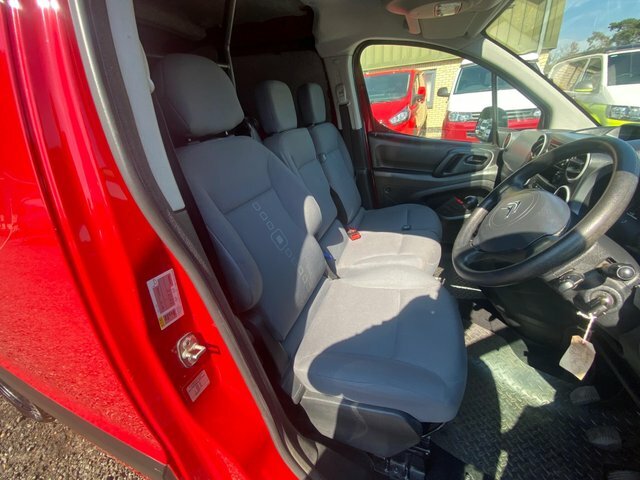 Citroen Berlingo 1.6 Hdi 625 Enterprise L1 Euro 5 SL14YMC Red #6