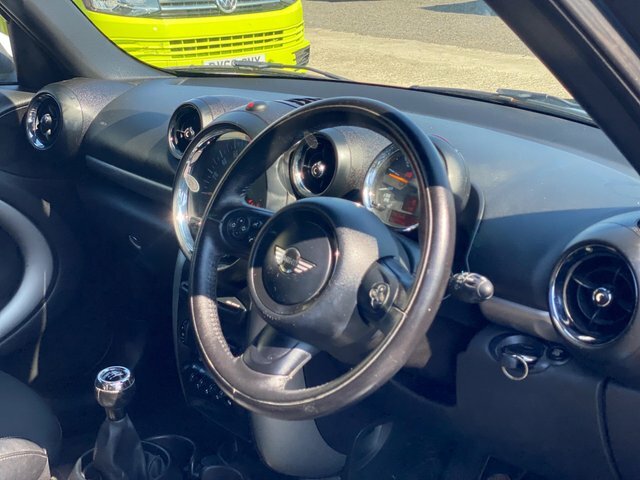 Mini Countryman 1.6 Cooper D Euro 5 S S Black #5