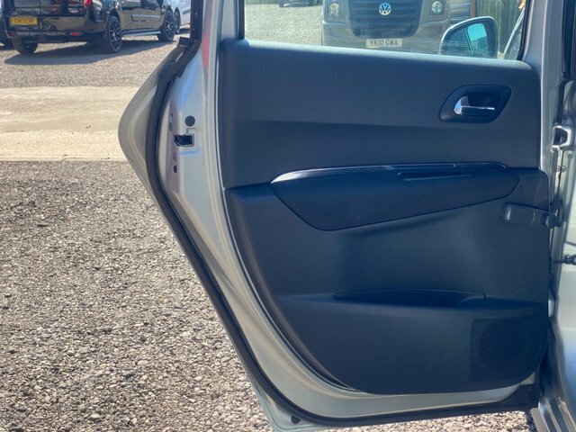 Peugeot 3008 1.6 Hdi Exclusive Egc Euro 5 Brown #58