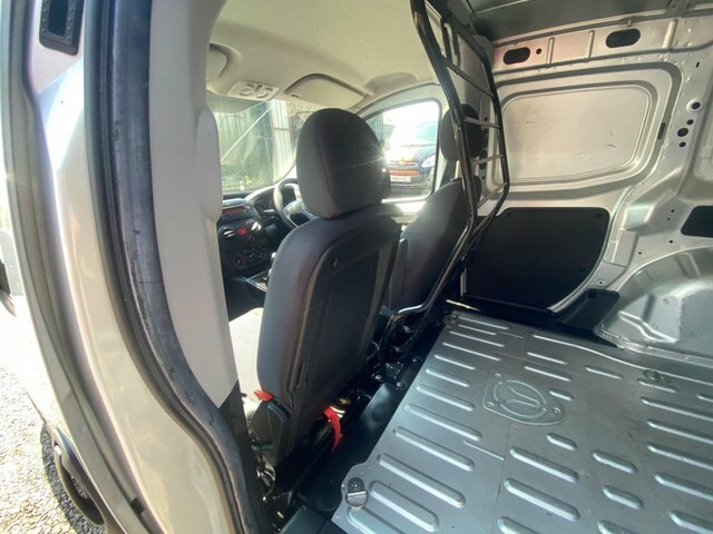 Citroen Nemo Multispace Variant Enterprise White #16