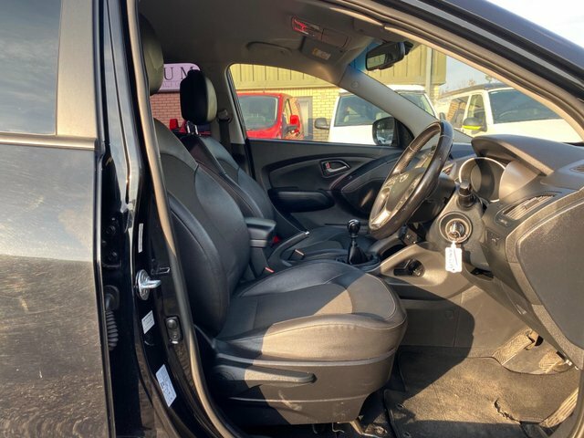 Hyundai Ix35 1.7 Crdi Se Euro 5 S S Nav Black #6