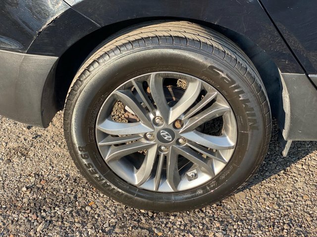 Hyundai Ix35 1.6 Gdi Se Suv Euro 5 135 Ps Black #54