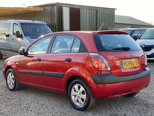 Kia RIO 1.4 Chill Red #3