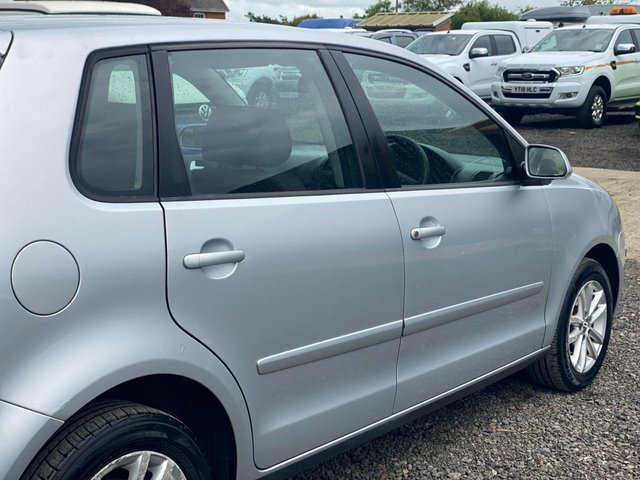 Volkswagen Polo Volkswagen Polo 1.4 S Hatchback Blue #25