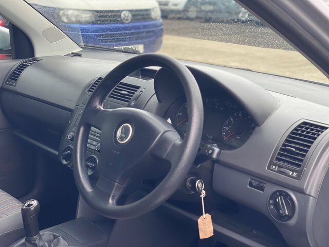 Volkswagen Polo Volkswagen Polo 1.4 S Hatchback Blue #26