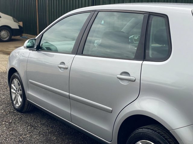 Volkswagen Polo Volkswagen Polo 1.4 S Hatchback Blue #23