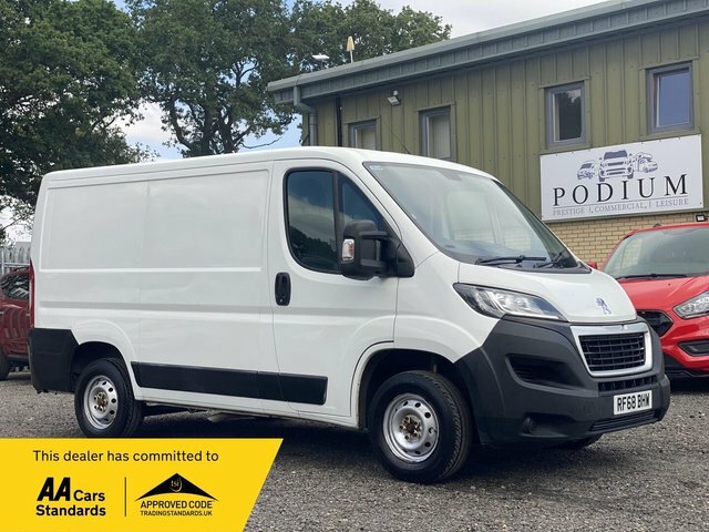 Peugeot Boxer 2.0 Bluehdi 333 Professional Panel Van