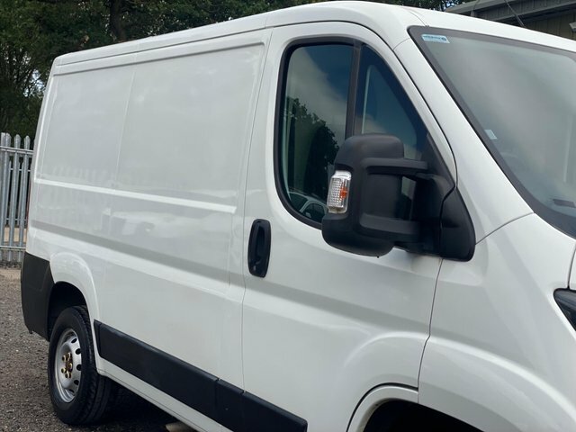 Peugeot Boxer Panel Van White #16