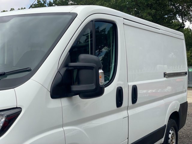 Peugeot Boxer Panel Van White #18