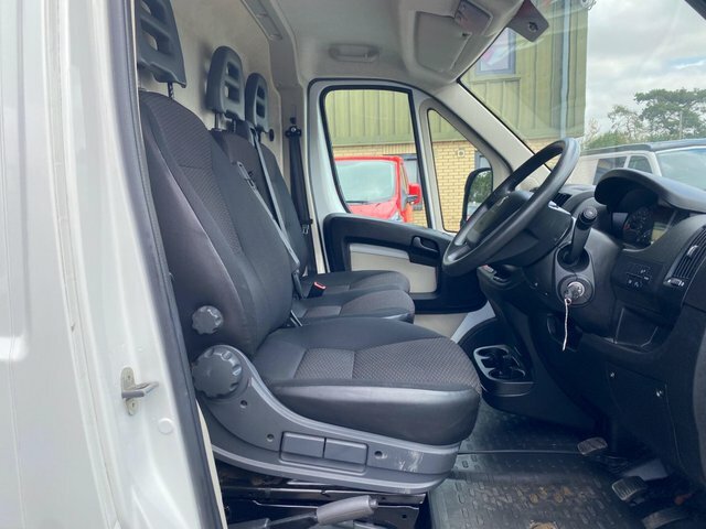 Peugeot Boxer 2.0 Bluehdi 333 Professional Panel Van #5