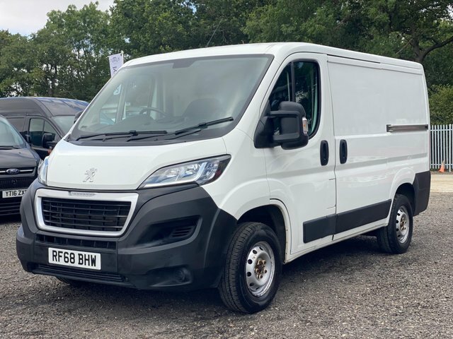 Peugeot Boxer 2.0 Bluehdi 333 Professional Panel Van #2