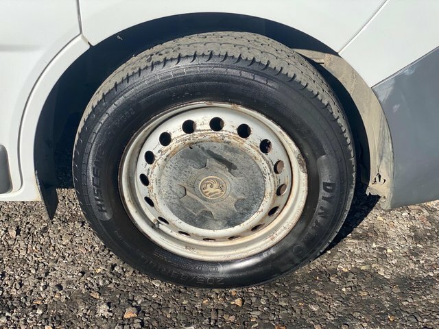 Vauxhall Vivaro Panel Van White #40