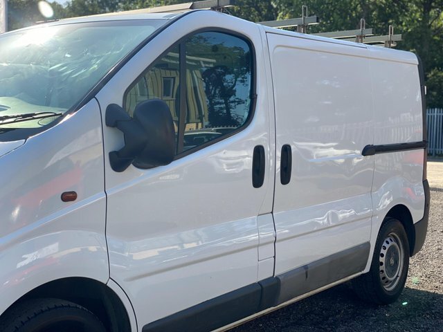 Vauxhall Vivaro Panel Van White #22