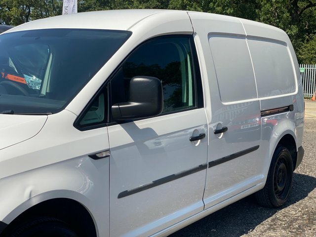 Volkswagen Caddy Maxi 2L C20 Maxi White #27