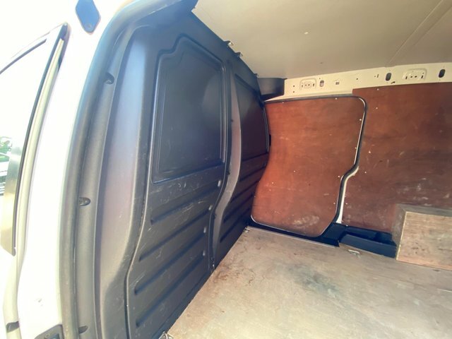 Volkswagen Caddy Maxi 2L C20 Maxi White #51