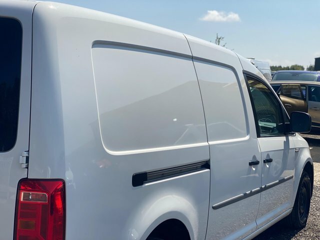 Volkswagen Caddy Maxi 2L C20 Maxi White #31