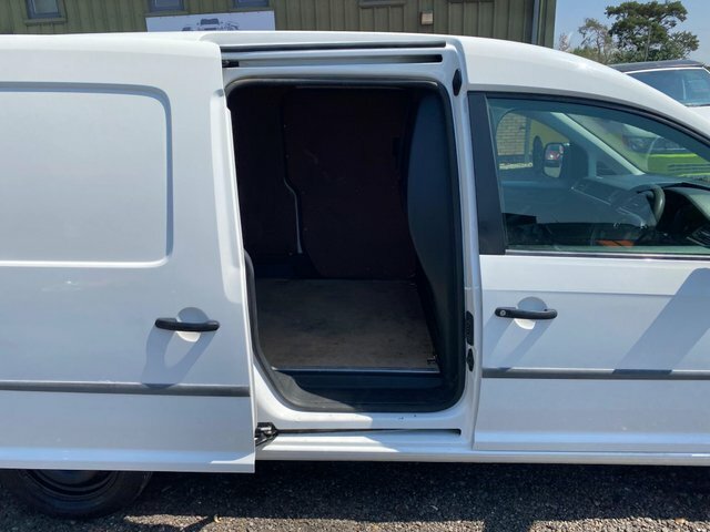 Volkswagen Caddy Maxi 2L C20 Maxi White #42